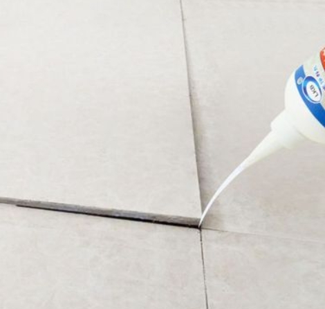 千阳瓷砖空鼓维修公司分享卫生间瓷砖脱落的原因可能有以下几点